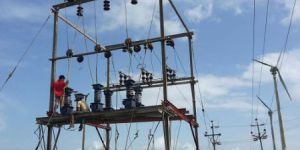 33 KV Isolator with EB