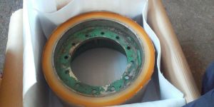 POLYURETHANE WHEELS FOR MANIPULATOR