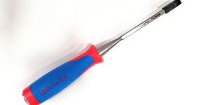 Taparia Bevelled Edge Chisel