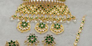 AAD 267 Kumdan Necklace Set