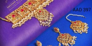 AAD 397 Kumdan Necklace Set