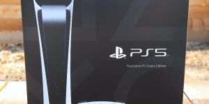 Sony PS5 (PlayStation 5) Blu-Ray Disc Edition Console - White