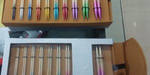 Interchangeable Knitting Needles