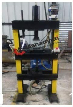 Semi Automatic Camphor Slab Making Machine