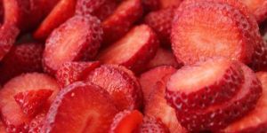 Frozen Slice Strawberry