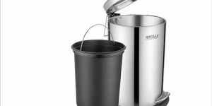 Stainless Steel Peddle Dustbins