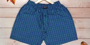 Men's check boxer