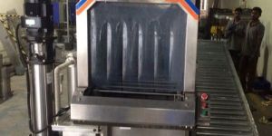 Conveyorized Bin Cleaning Machine