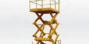 Self Propelled Scissor Lift