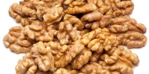 Walnut Kernels