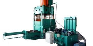 Vertical Die Casting Machine
