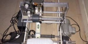 Semi Automatic Juice Bottle Sticker Labeling Machine