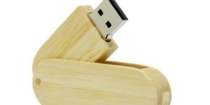 WOODEN SWIVEL PENDRIVE
