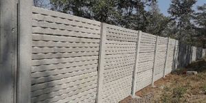Compound Wall Fabrication Service