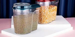 STORAGE DISPENSER WITH MEASURING CUP (1500ML)