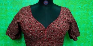 Celebrirty Cut Blouse Inspired by Sabyasachi