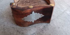 Wooden Apple Shaped Coaster