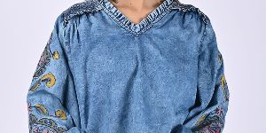 Womens Take Me to Milan Washed Top