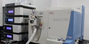 High Pressure Liquid Chromatography System