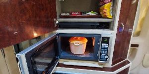 10 Seater Luxury Vanity Van