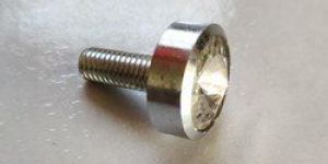 Diamond Mirror Screw