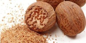 Nutmeg Powder