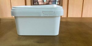 Plastic White Dates Container