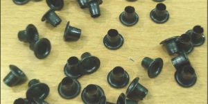 200No Black Iron Eyelets