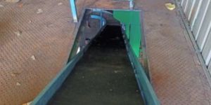 Industrial Material Handling Conveyor