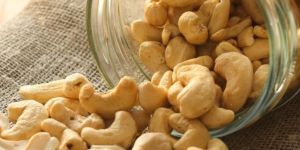 W240 Cashew Nuts