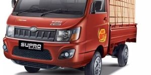 Mahindra Pickup Truck