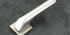 LH1004 Lever Handle