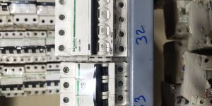 Earth Likeage Circuit Breaker 40Ampeere for Wire Protection