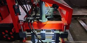 Railway Clip Applicator