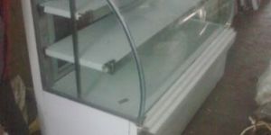 Sweet Display Counter