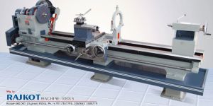 Heavy Duty Lathe Machine