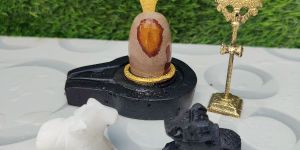 Chandra Bindu Dhari Narmadeshwar Shivling