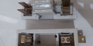 Ceramic Kit Kat Fuse