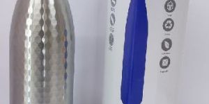 Stainless Steel Hot and Cold Bottle