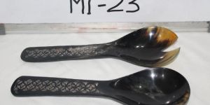 Horn Salad Spoon