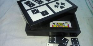 Domino Box