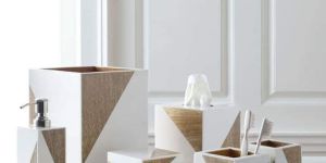 Resin and Wood Bathroom Set