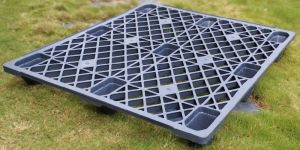 1200 X 1000 PLASTIC PALLET
