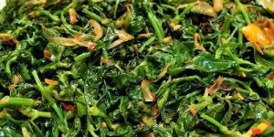 Dehydrated Green Chilli Flakes