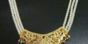 Imitation Beaded Necklace