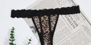 Ladies Printed Thongs