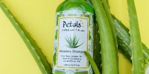 Petals Aloe Vera Shampoo
