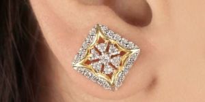 Yellow Gold Natural Diamond Square Earrings