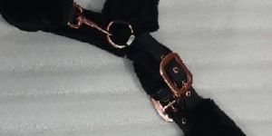 Web Nylon Halter with Black Farr