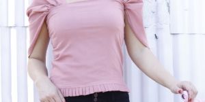 Ladies Peach Plain Square Neck Top